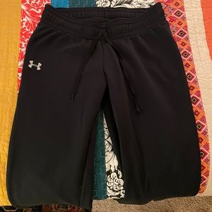 Women’s Underarmour Sweatpants